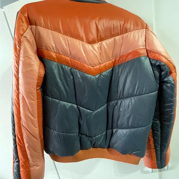 MOTHER The Peak Puffer Jacket - Womens Size M in Action Jackson